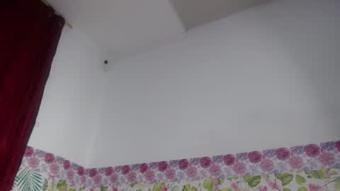 alisontitsmilk19 stip  live. online show from December 7, 12:36 am