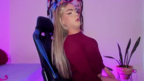 Antonella online show from February 19, 9:14 pm