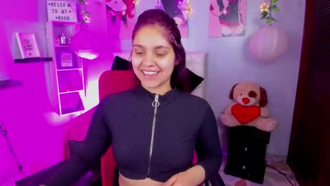    online show from November 19, 12:59 pm