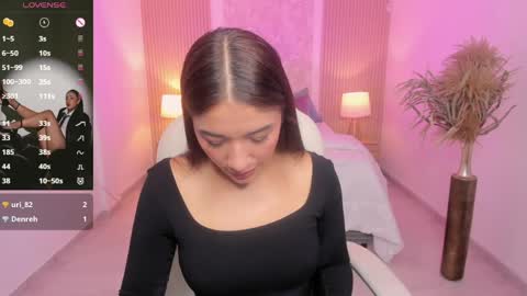  Antonella Grayy  online show from April 17, 11:45 am