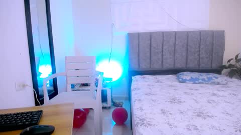 antonella online show from February 1, 4:15 pm