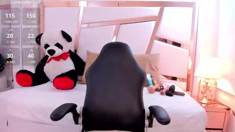 Antonella Moon 7 online show from March 8, 3:32 am