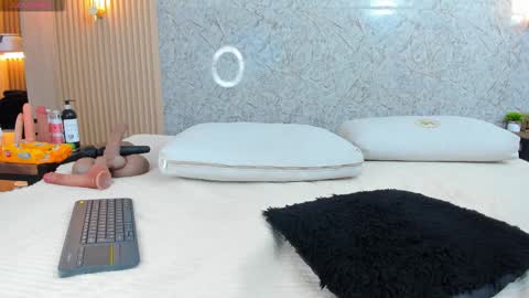 Anto online show from November 21, 9:35 pm