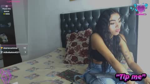 AntonellaAndNoah online show from December 30, 10:01 pm