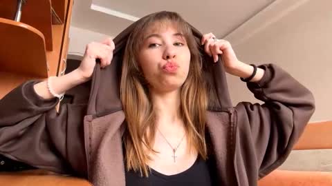 Serena online show from March 3, 9:49 am