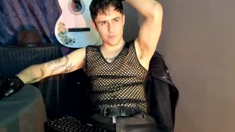 antonnello_ online show from November 19, 12:54 am