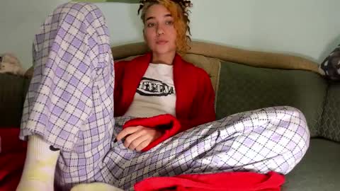 Any online show from October 29, 7:25 pm