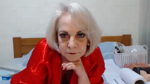 ANY CAT online show from November 29, 8:22 am