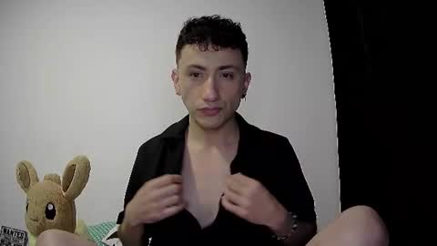 aogut17 online show from June 14, 5:53 am