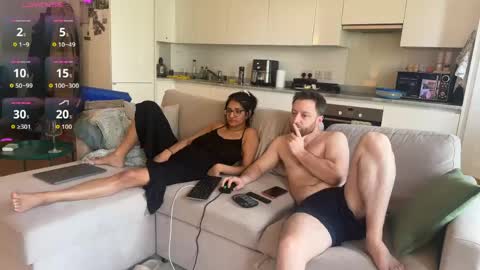 ap_couple online show from April 12, 1:37 pm