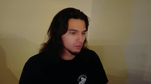 Snapshot of apachewithawebcam chatting on November 1, 4:22 am ApacheWithWebcam online show from November 1, 4:22 am