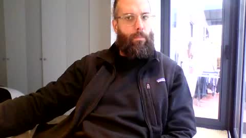 apc_3 online show from January 15, 9:07 am