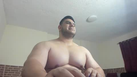 Snapshot of apholov chatting on October 15, 12:28 pm follow me   here you find me online show from October 15, 12:28 pm