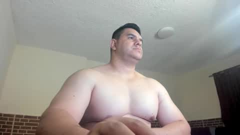 Snapshot of apholov chatting on September 21, 11:36 am follow me   here you find me online show from September 21, 11:36 am