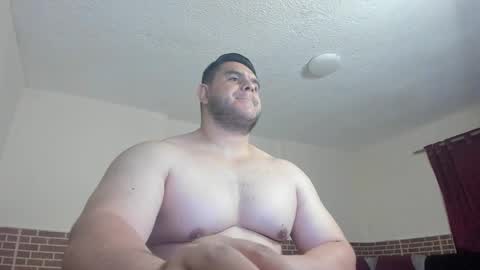 Snapshot of apholov chatting on October 24, 1:34 pm follow me   here you find me online show from October 24, 1:34 pm