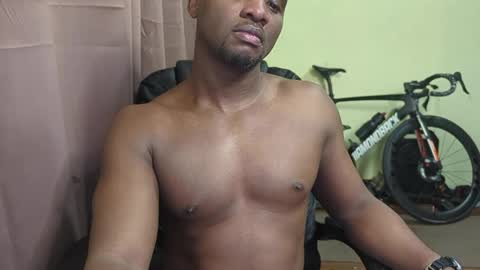 apollodarkmn online show from April 10, 12:38 am