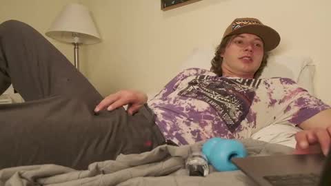 Apollo FleXXX online show from April 12, 5:22 am