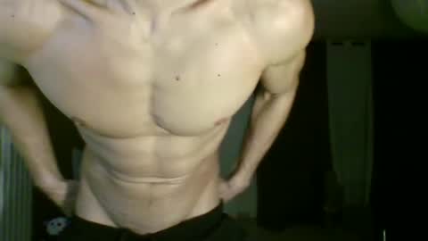 Snapshot of apollonfitx_69 chatting on February 6, 7:29 pm apollonfitx_69 online show from February 6, 7:29 pm