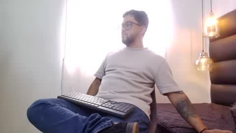marcos online show from July 5, 4:36 pm
