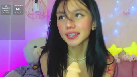   online show from May 7, 12:34 pm