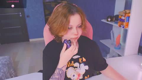 Snapshot of april_hentaigirl chatting on October 28, 7:31 am    my special content  online show from October 28, 7:31 am