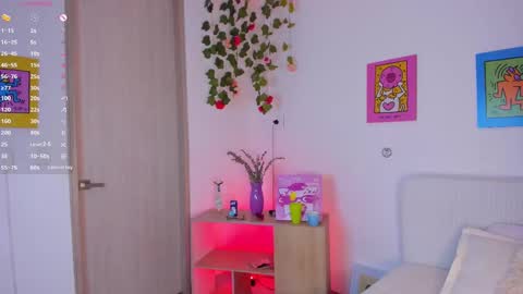 Snapshot of apriladdams chatting on September 19, 10:57 pm April Addams online show from September 19, 10:57 pm