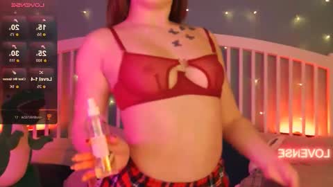 Aprill online show from December 19, 1:06 pm