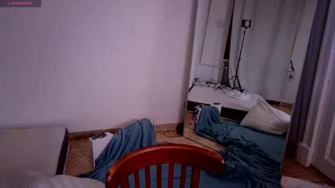 aqua_sultry online show from November 21, 8:40 pm