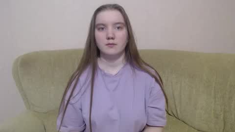 Josefin online show from February 28, 1:37 pm