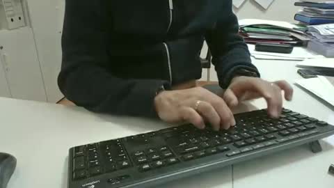 aragorn0777 online show from April 11, 1:48 pm