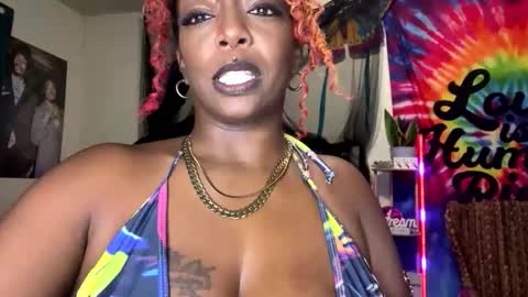 areolalove85 online show from November 25, 11:47 pm