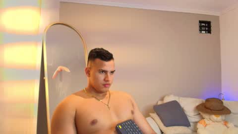 ares levi online show from January 15, 7:00 pm