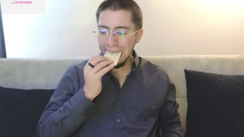 Mateo online show from March 20, 5:18 pm