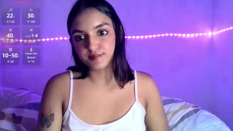 Bella online show from March 14, 2:43 pm