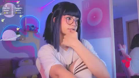 ari_blis online show from July 12, 7:28 pm
