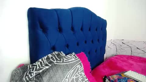 Snapshot of ari_coohachelaa chatting on September 18, 5:22 am ARIANNA  online show from September 18, 5:22 am