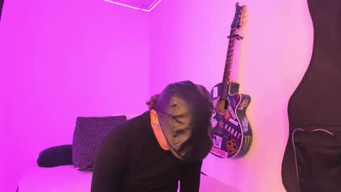 Aria and Orien online show from March 25, 3:08 pm