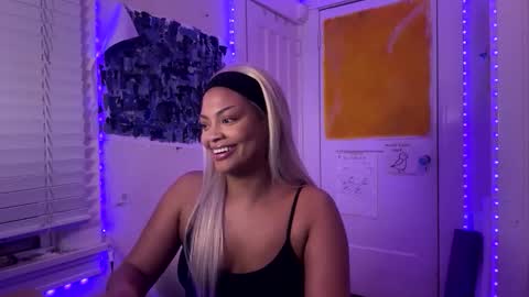 Aria Atelier online show from January 6, 5:11 am