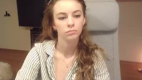 AriaCreazy online show from October 9, 8:36 pm