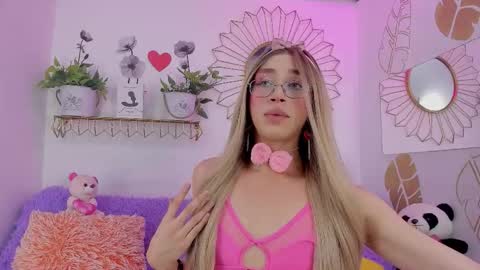 Snapshot of ariadna_evangeline chatting on October 2, 5:39 am Angel online show from October 2, 5:39 am