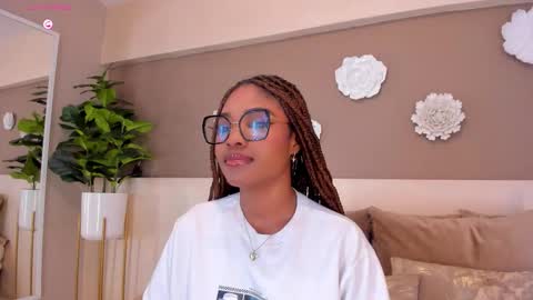 Aria Foster online show from January 6, 3:43 am