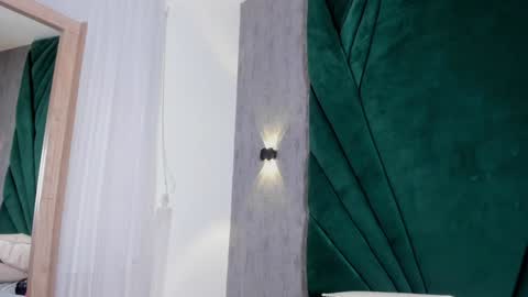 ARIANA online show from January 28, 5:46 pm