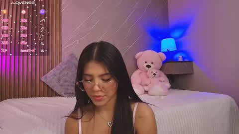 Ariana online show from March 20, 1:49 pm