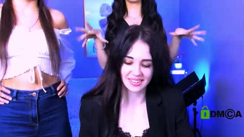 ariana_ross7 online show from November 8, 9:29 pm