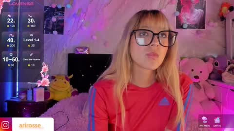 Ariana  online show from November 10, 2:09 pm