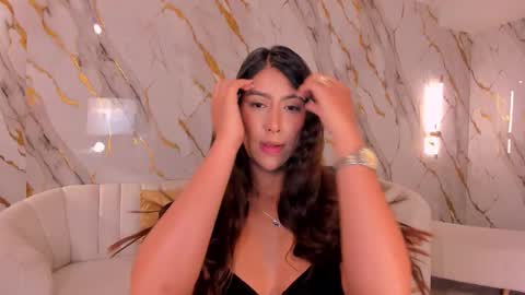 Ariana Dumont online show from November 19, 11:31 am