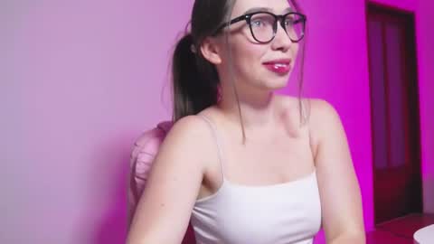 arianahot777 online show from June 24, 9:44 pm