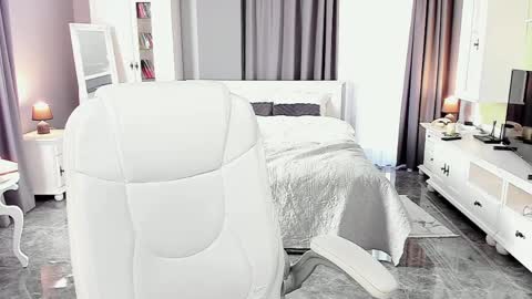 Ana online show from April 16, 11:43 am