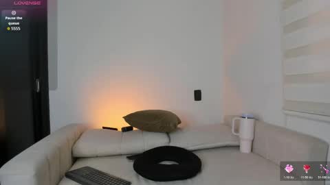 arianna_0 online show from June 5, 3:17 pm