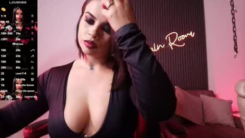 Arianna online show from February 25, 8:12 pm